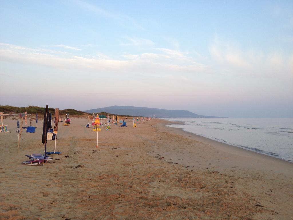 Camping Villaggio Riviera Foce Varano Exteriör bild